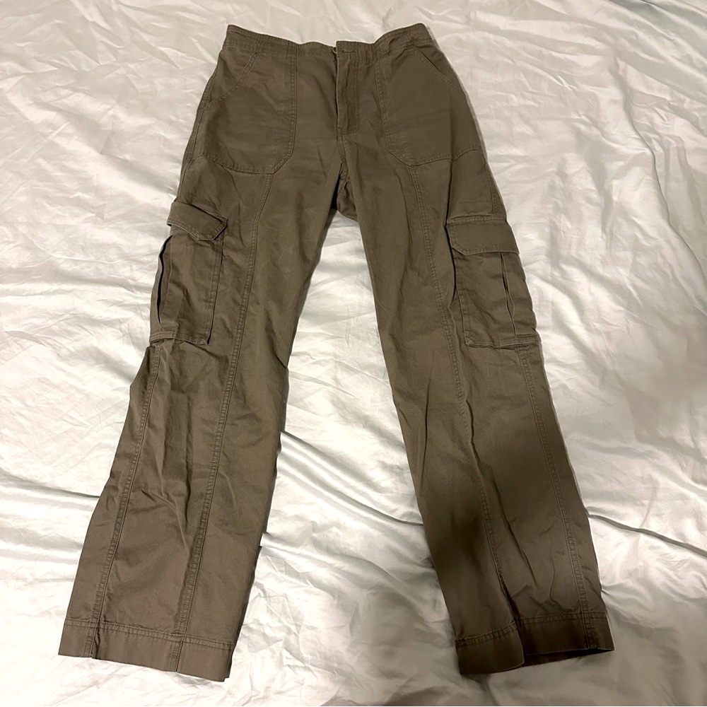 Green Abercrombie Cargo Pants - size medium